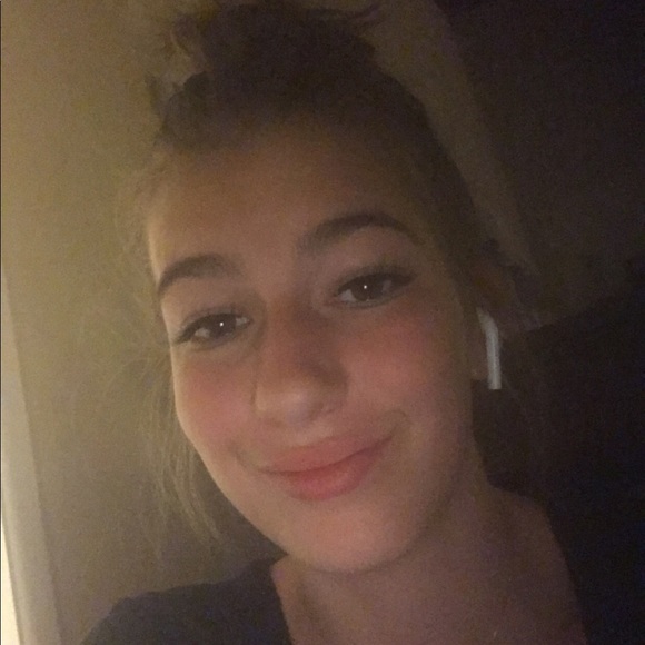 Meet your Posher, Marija - Picture 2 of 3